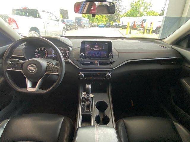 Used 2020 Nissan Altima 2.5 SR image 17