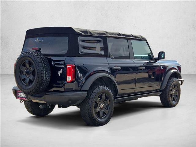 Used 2021 Ford Bronco Black Diamond image 5