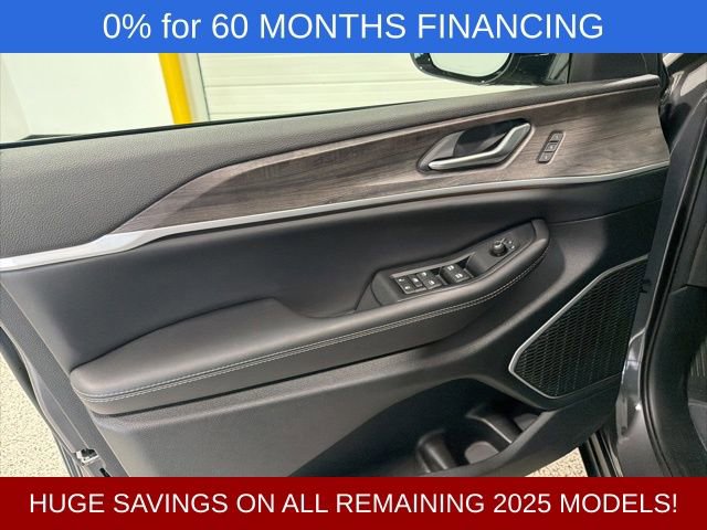 New 2025 Jeep Grand Cherokee L Limited w/ Luxury Tech Group II image 4