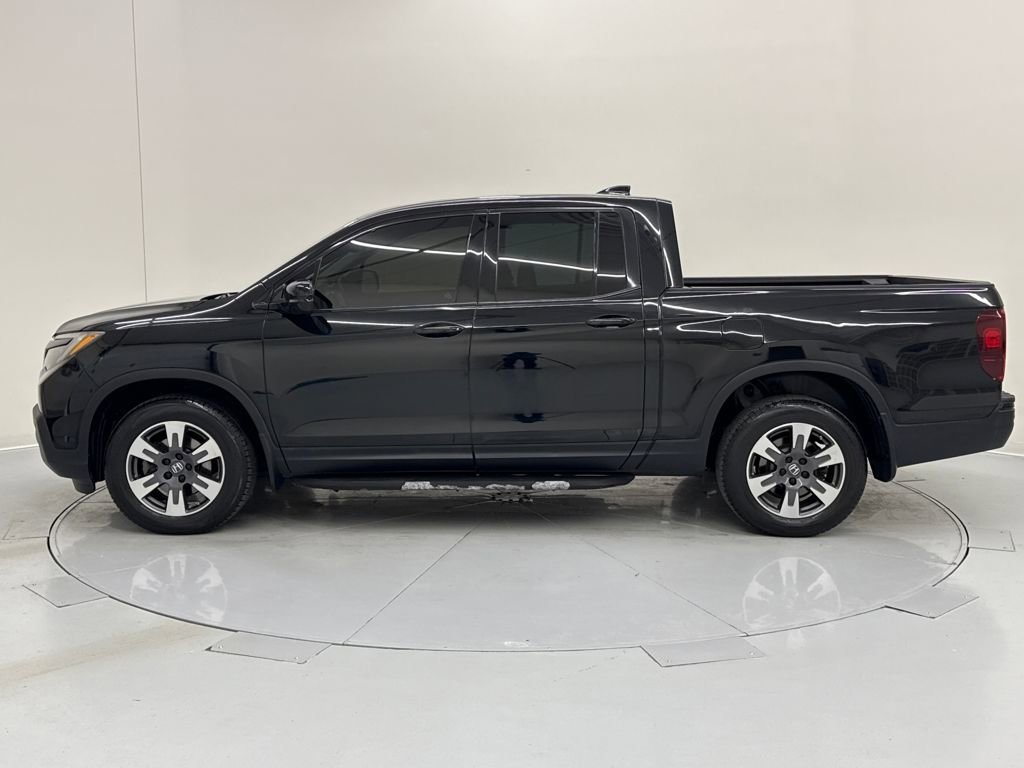 Used 2017 Honda Ridgeline RTL-E image 2