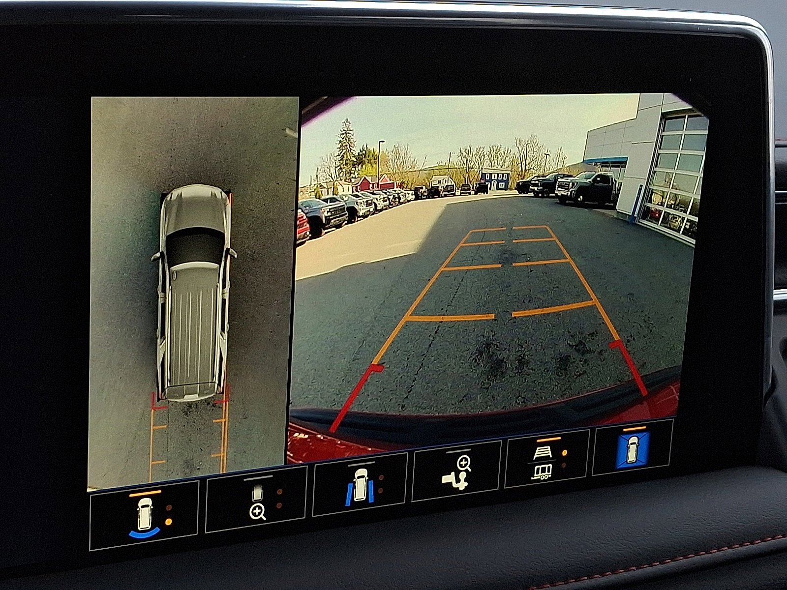 Certified 2024 Chevrolet Tahoe RST w/ RST Performance Edition image 19