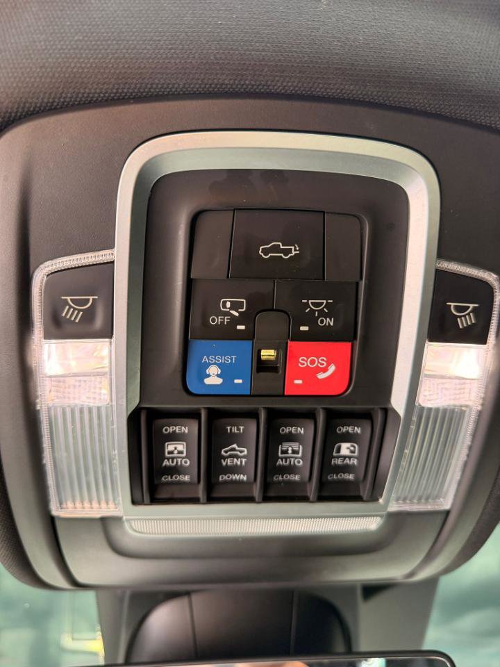 Used 2019 RAM 1500 Limited AWD/4WD image 26