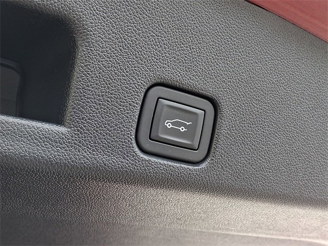 Certified 2024 Chevrolet Traverse LT w/ Midnight/Sport Edition image 29