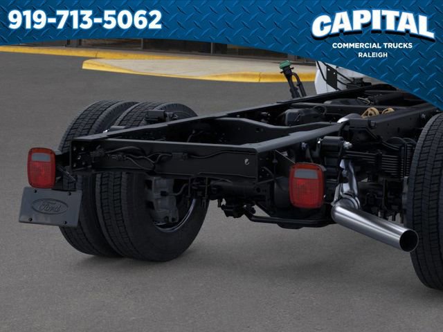 New 2026 Ford F550 4x4 Crew Cab image 21