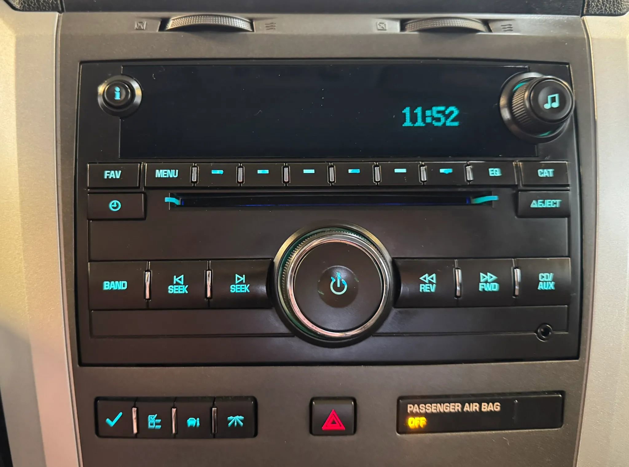 Used 2010 Chevrolet Traverse LT w/ Personal Connectivity Package FWD image 14