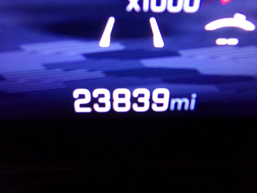 Used 2025 Chevrolet Traverse LT image 25