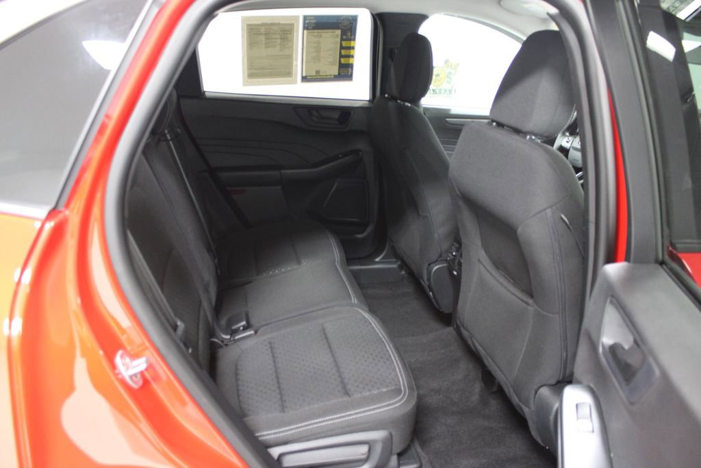 Used 2024 Ford Escape Active image 29