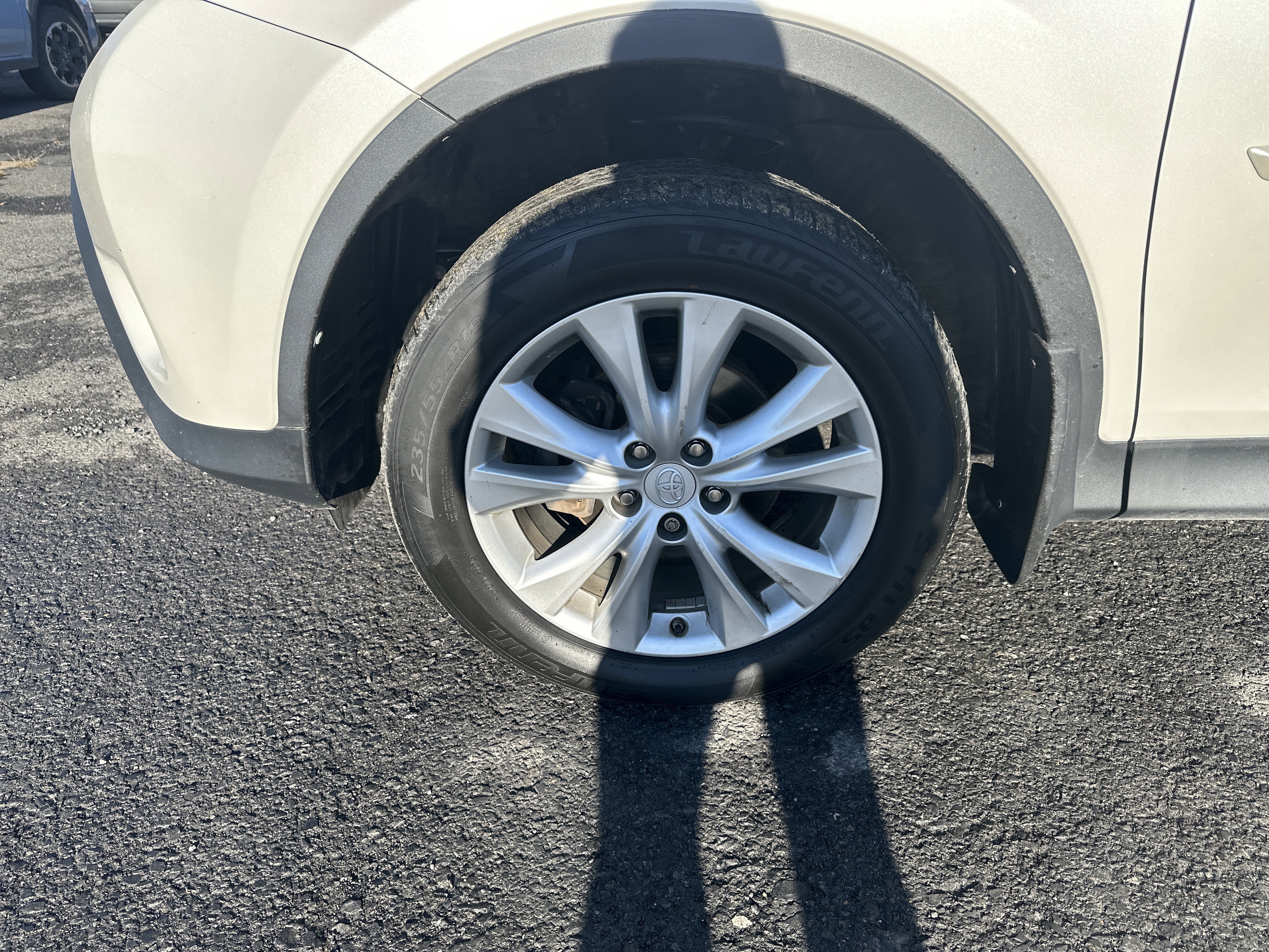 Used 2014 Toyota RAV4 Limited image 11