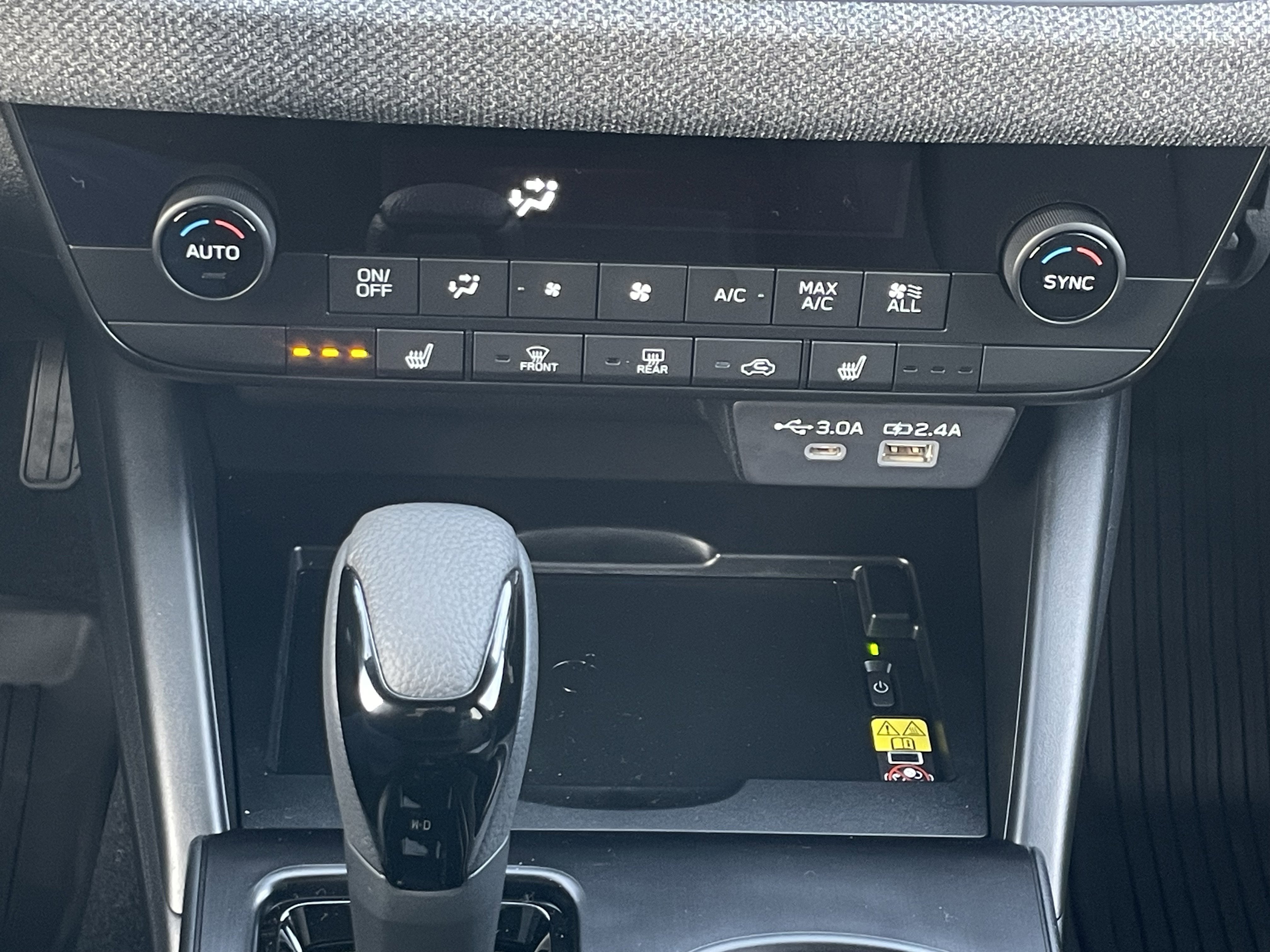 New 2026 Subaru Outback Limited AWD/4WD image 25