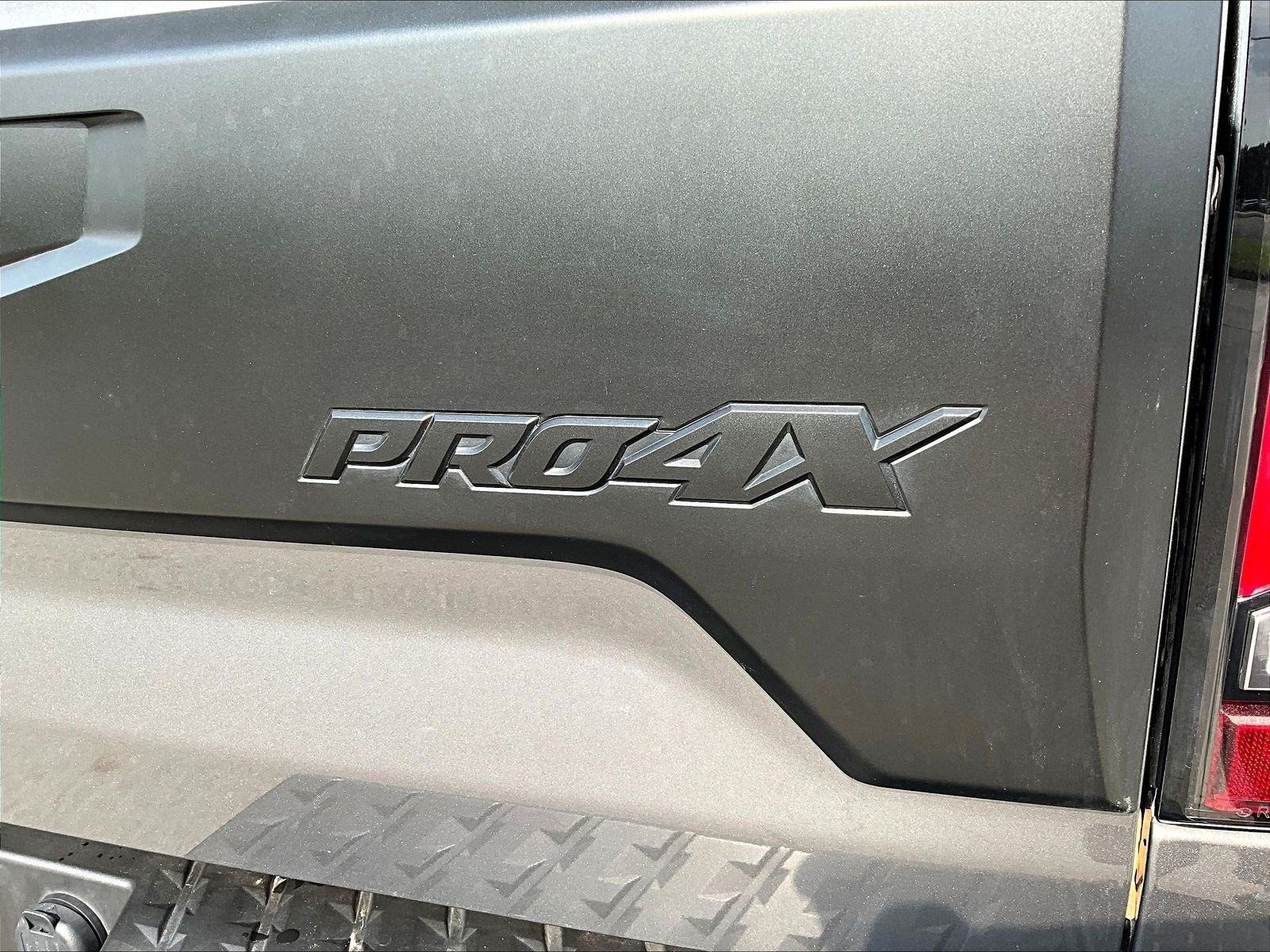 Certified 2024 Nissan Titan PRO-4X AWD/4WD image 24