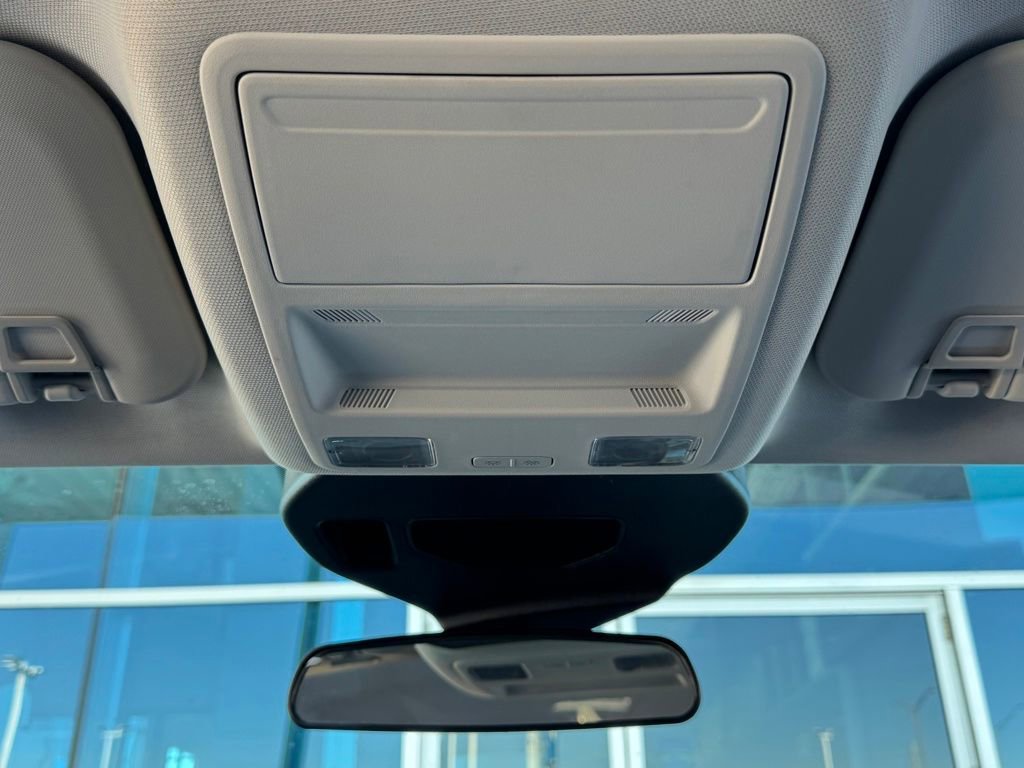 Used 2022 Ford Escape SEL image 25