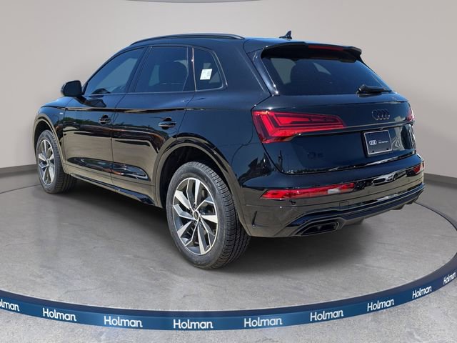 Used 2024 Audi Q5 2.0T Premium w/ Summer of Audi Package AWD/4WD image 8