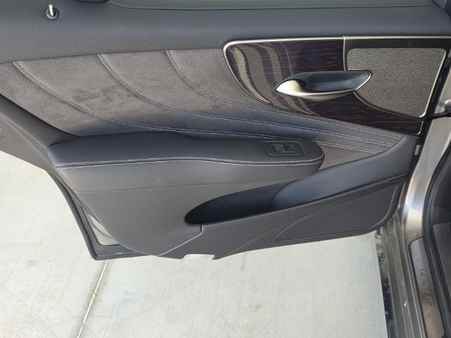 Certified 2023 Lexus LS 500 w/ Interior Upgrade Package RWD image 36