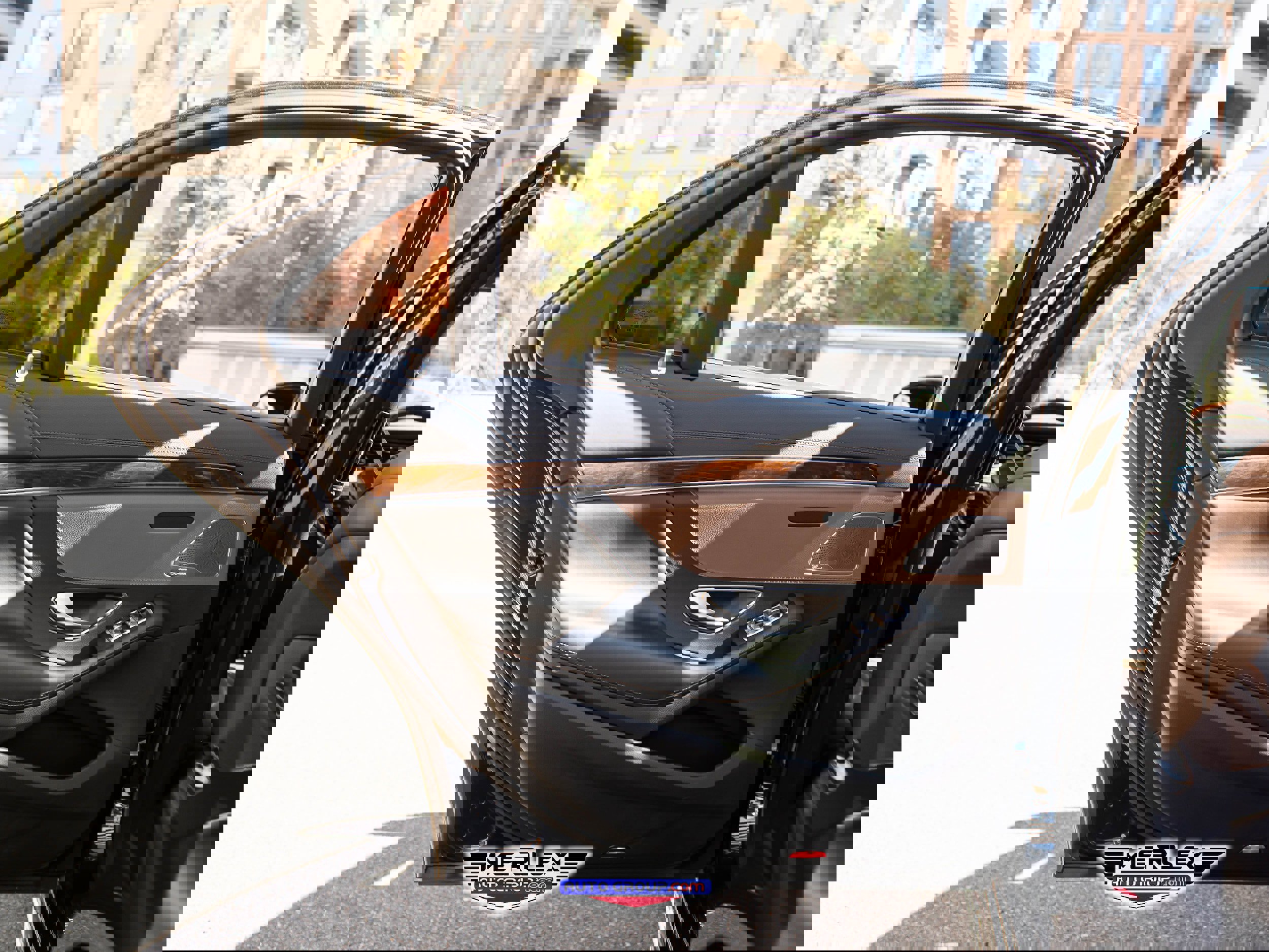 Used 2017 Mercedes-Benz S 550 Sedan image 46