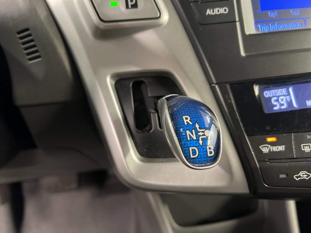 Used 2014 Toyota Prius V Three image 15