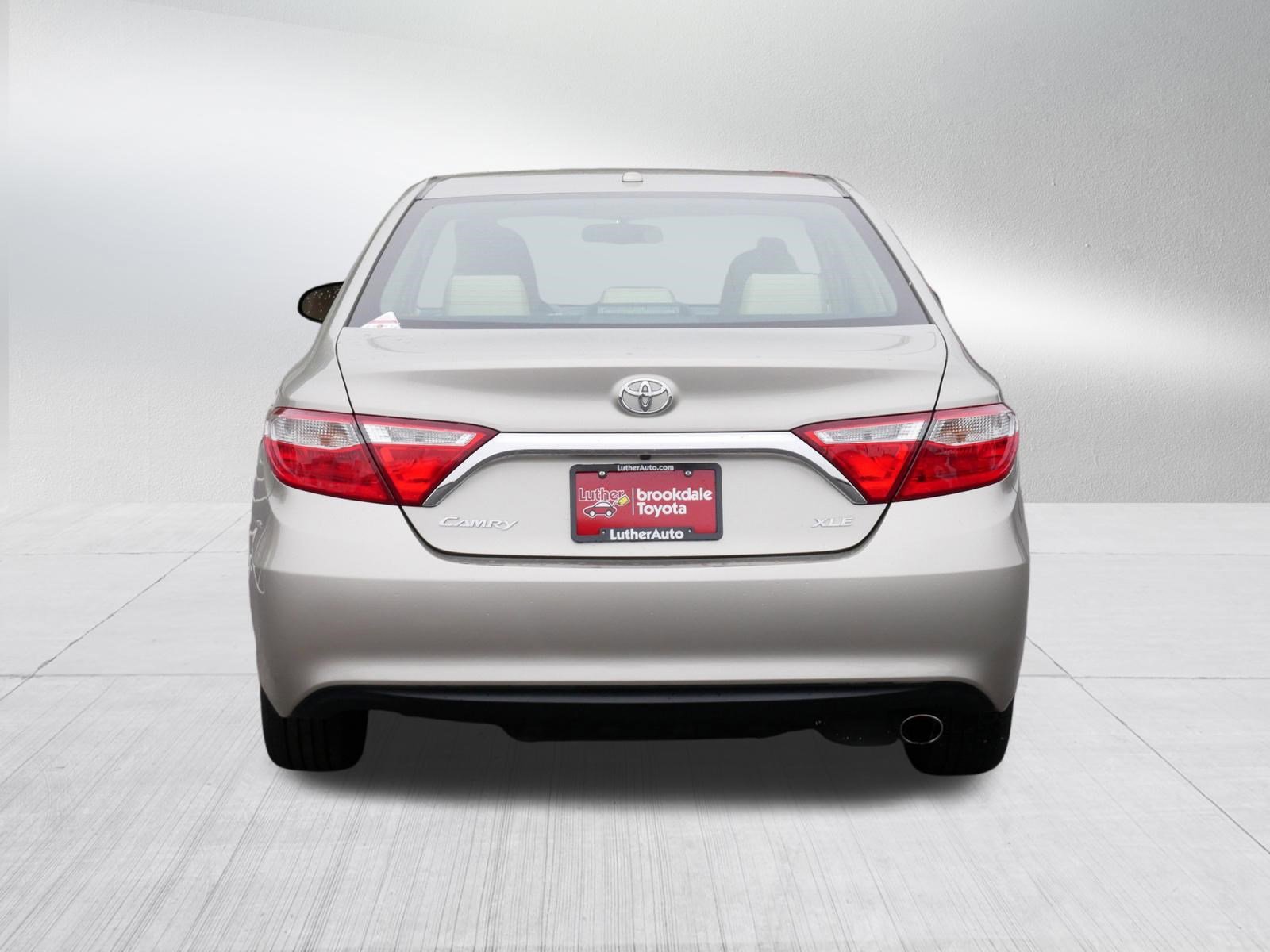 Used 2015 Toyota Camry XLE FWD image 6