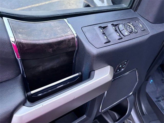 Used 2022 Ford F350 Lariat w/ Lariat Ultimate Package image 13