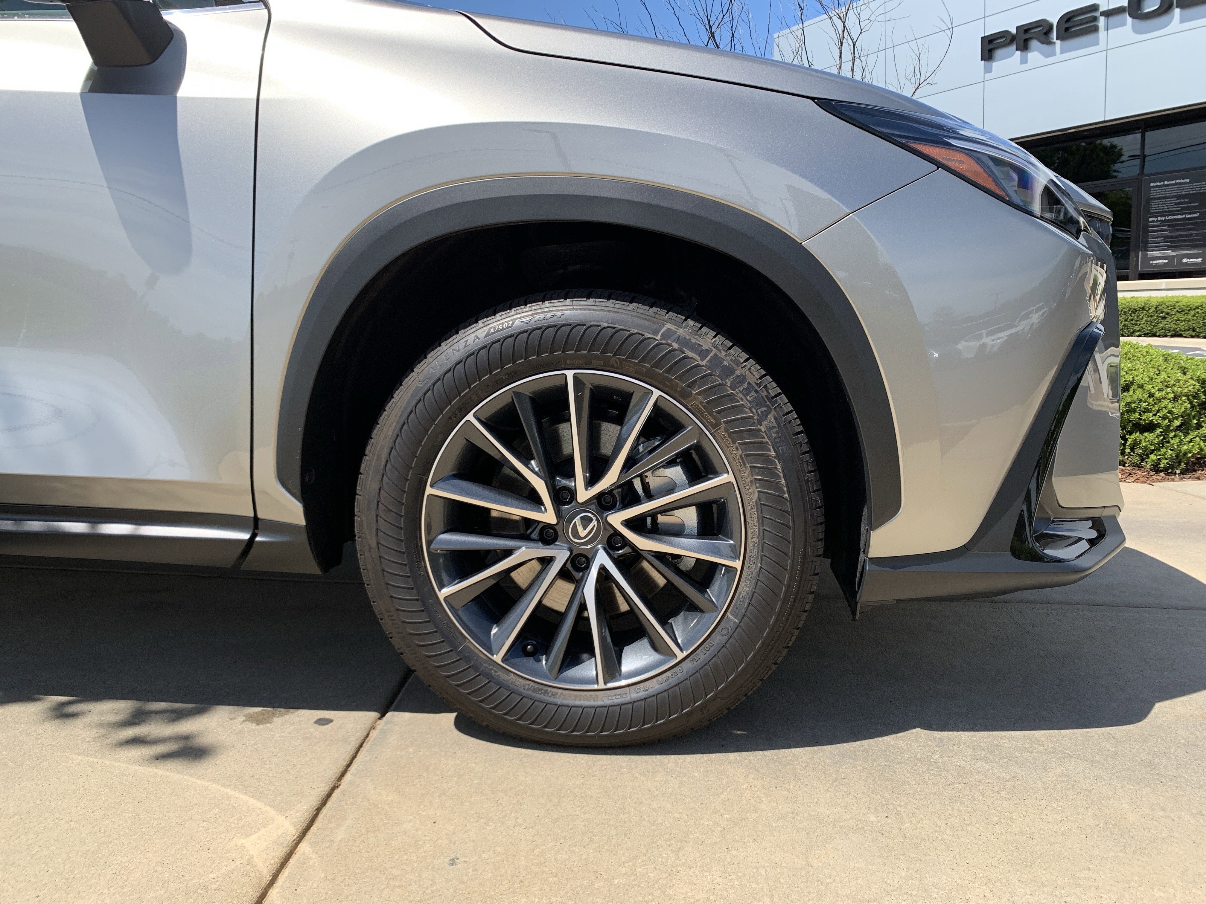 Used 2025 Lexus NX 250 FWD w/ Accessory Package (Z1) image 13
