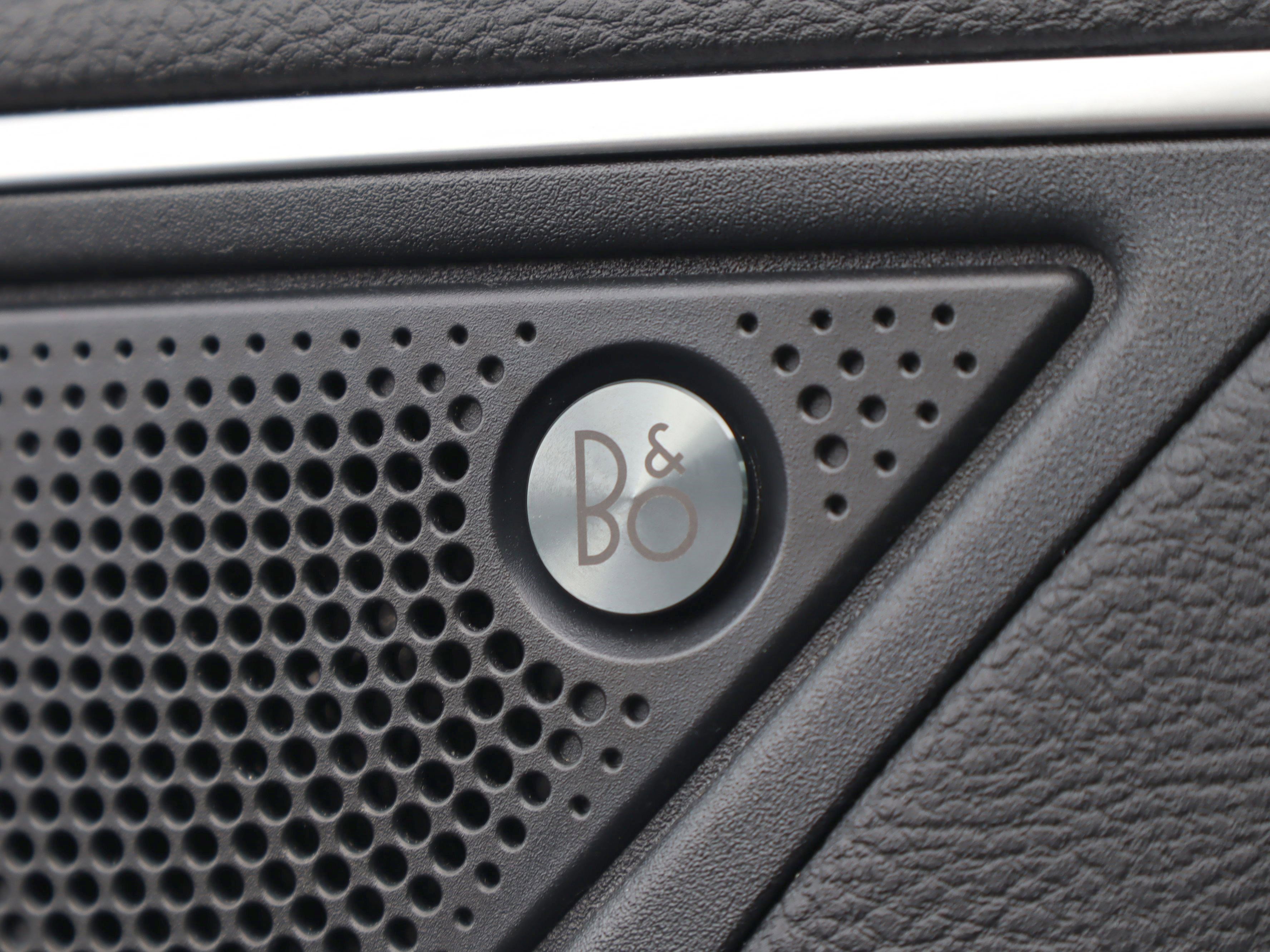 Used 2020 Ford Edge Titanium image 9