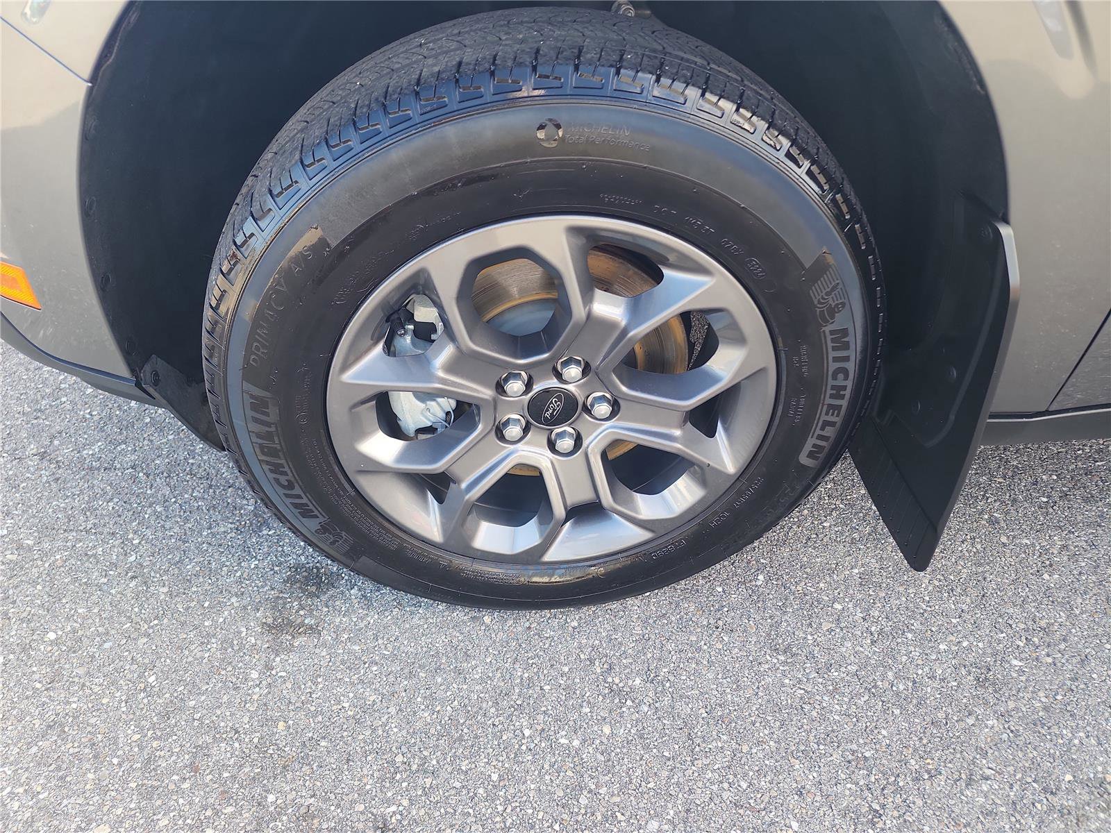 Used 2023 Ford Maverick XLT image 9