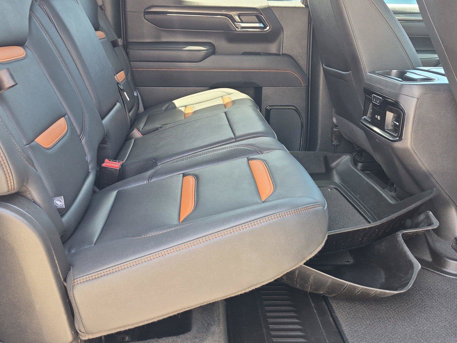 Used 2025 GMC Sierra 1500 AT4 AWD/4WD image 7