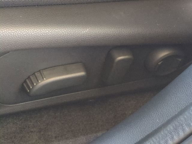 New 2025 Subaru Crosstrek 2.5i Limited w/ Crosstrek Mirror Package image 18