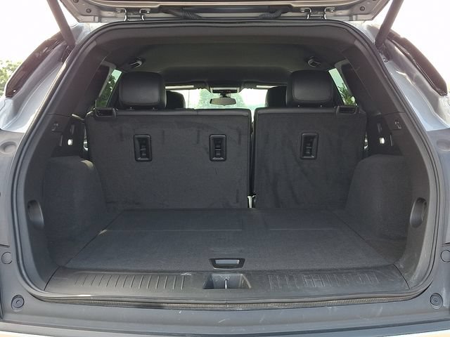 Used 2025 Cadillac XT5 Luxury w/ LPO, Floor Liner Package AWD/4WD image 27
