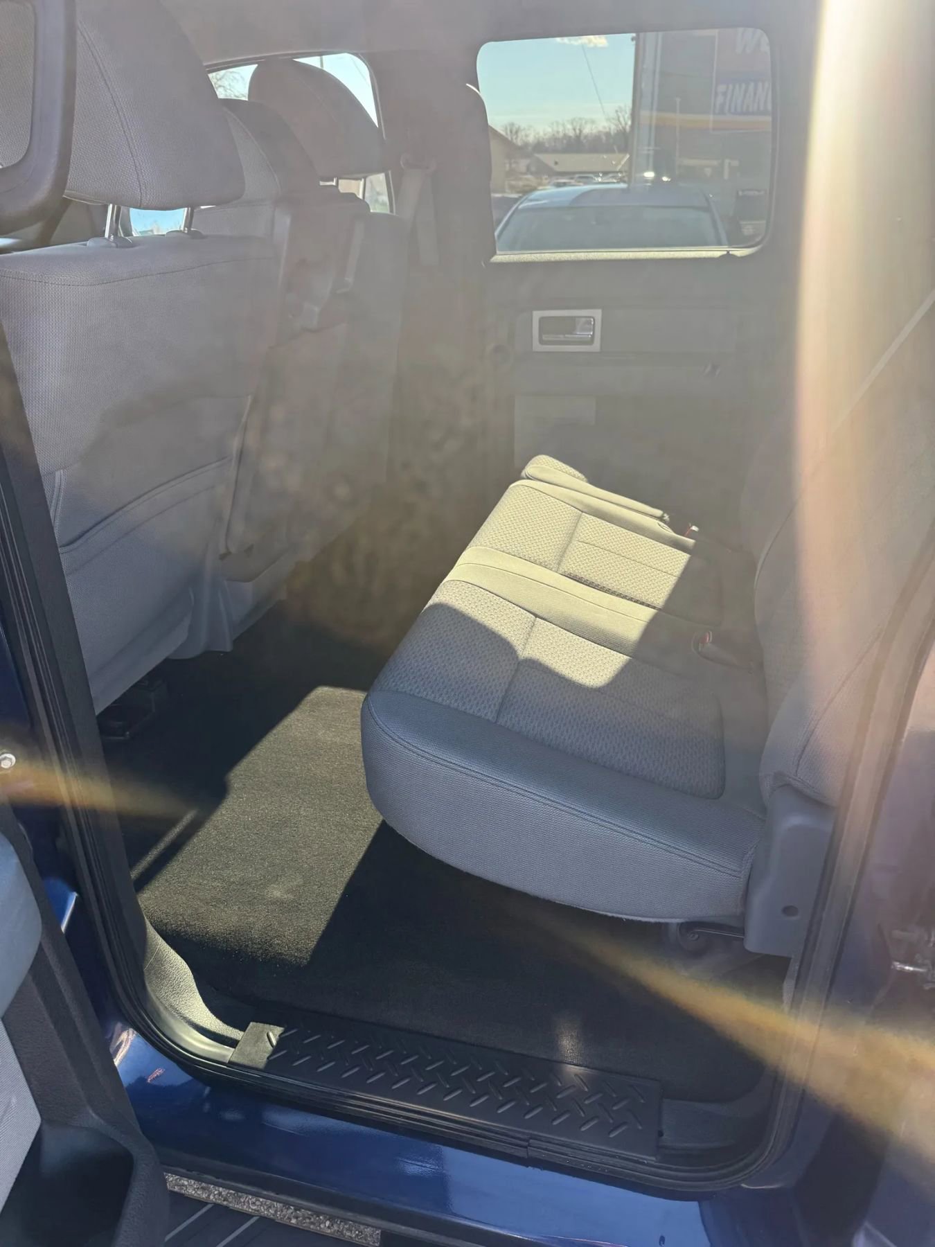 Used 2011 Ford F150 XLT w/ XLT Chrome Pkg AWD/4WD image 16