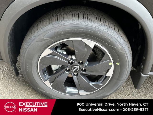 New 2026 Nissan Rogue SV image 8