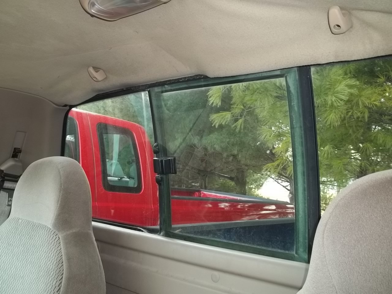 Used 1997 Ford F250 XLT AWD/4WD image 6