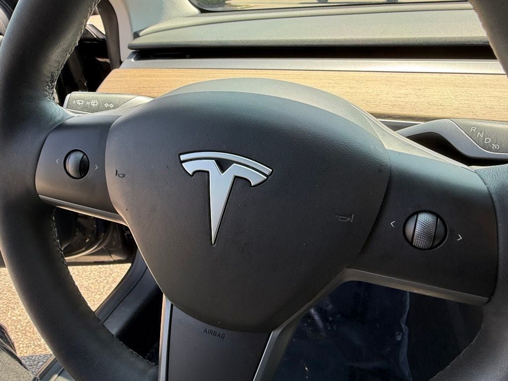 Used 2023 Tesla Model 3 Long Range AWD/4WD image 28