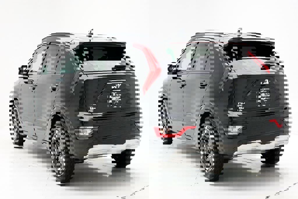 Used 2023 Kia Niro Wind image 7