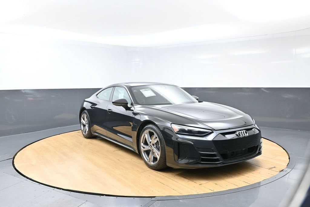 Used 2024 Audi e-tron GT Premium Plus AWD/4WD image 3