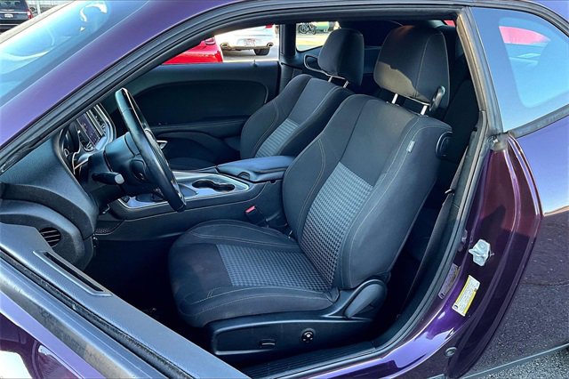 Used 2020 Dodge Challenger SXT image 18