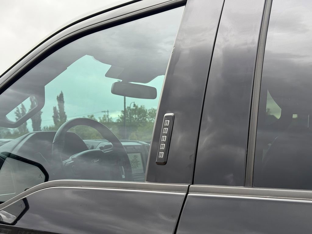 Used 2020 Ford F150 Raptor w/ Equipment Group 802A Luxury image 15