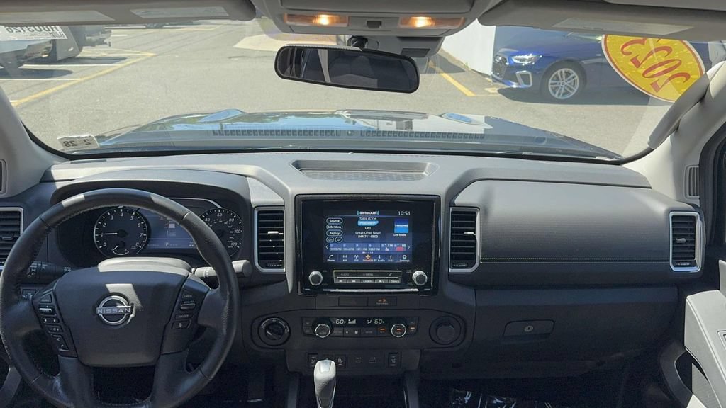 Used 2023 Nissan Frontier SV w/ SV Convenience Package AWD/4WD image 31