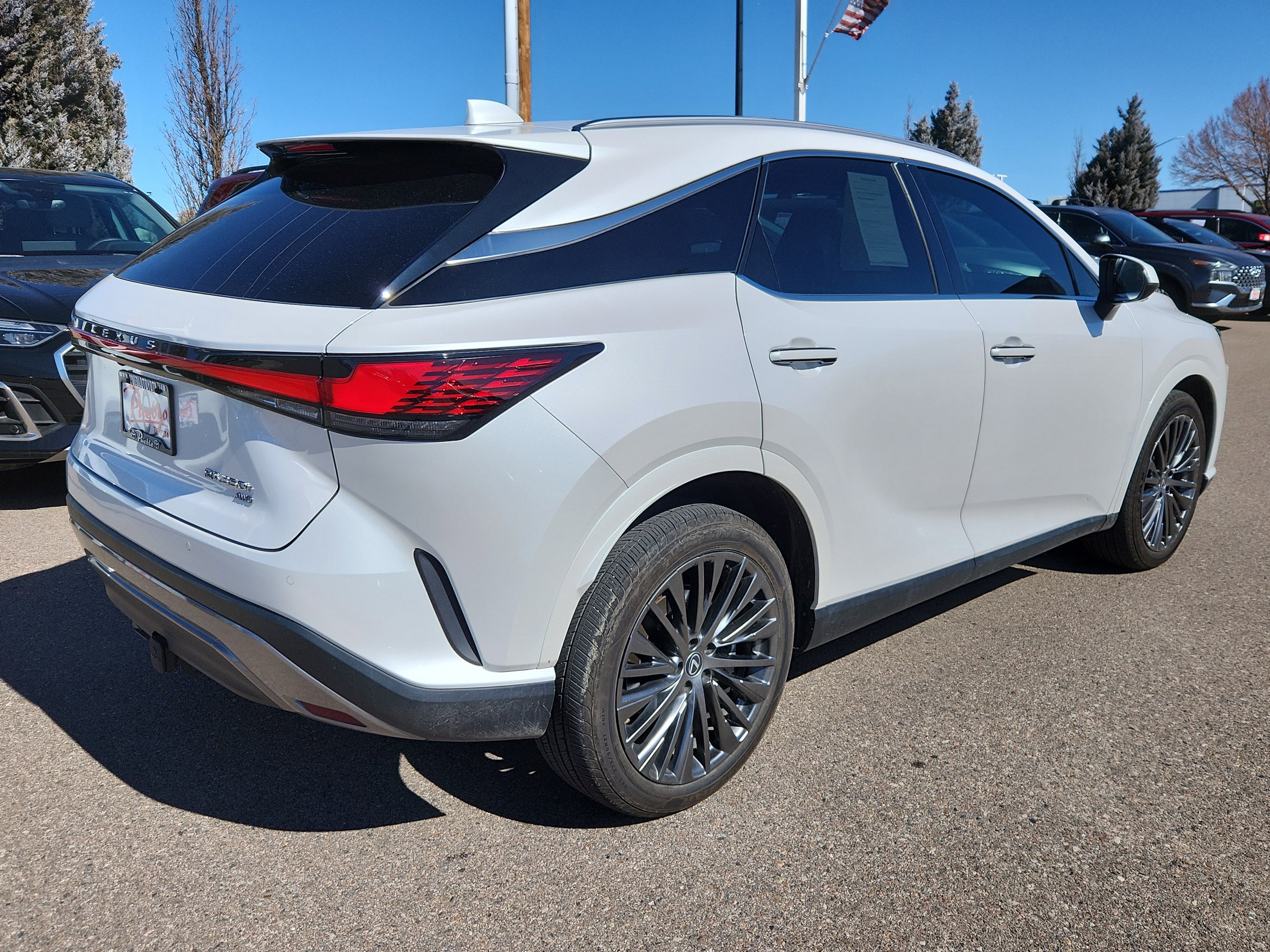 Used 2024 Lexus RX 350 w/ Convenience Package image 3