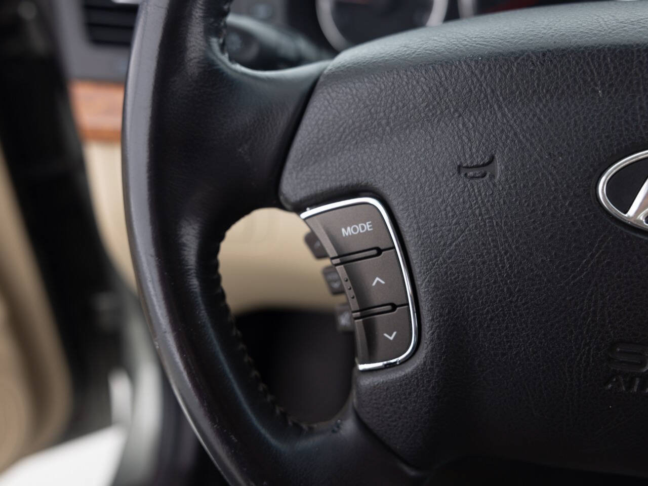 Used 2010 Hyundai Sonata Limited FWD image 35