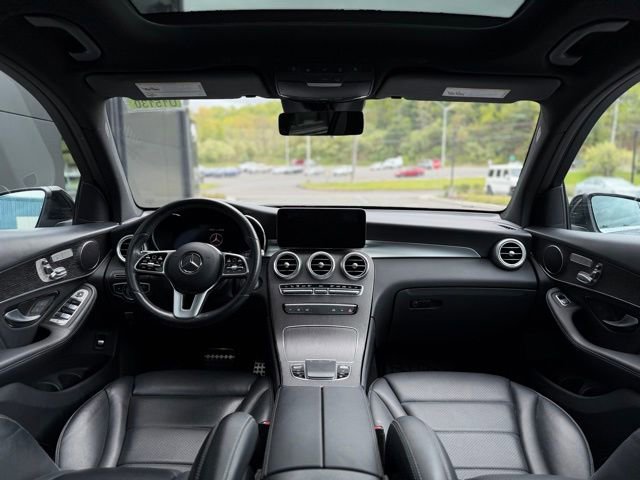 Used 2022 Mercedes-Benz GLC 300 4MATIC image 26