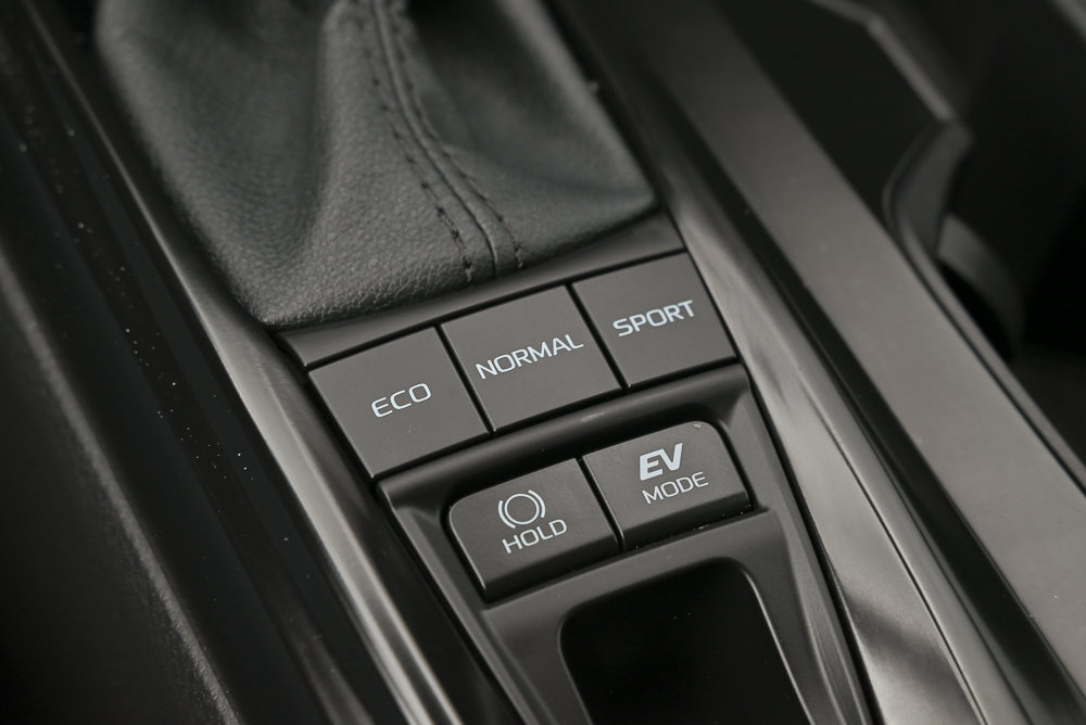 Used 2026 Toyota Camry SE FWD image 28