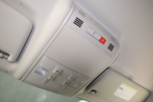 Used 2022 Volkswagen Taos S image 27