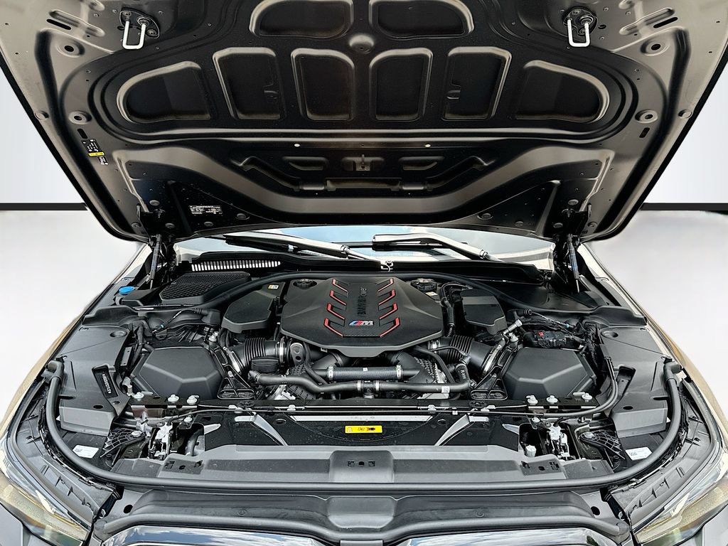 Used 2025 BMW M5 Touring AWD/4WD image 32