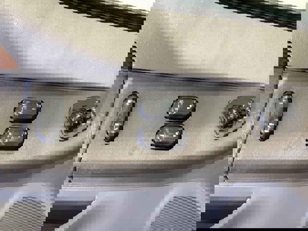 Used 2003 Ford F250 image 16