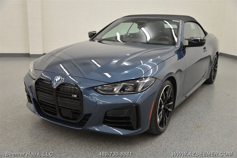Used 2025 BMW M440i Convertible RWD image 2