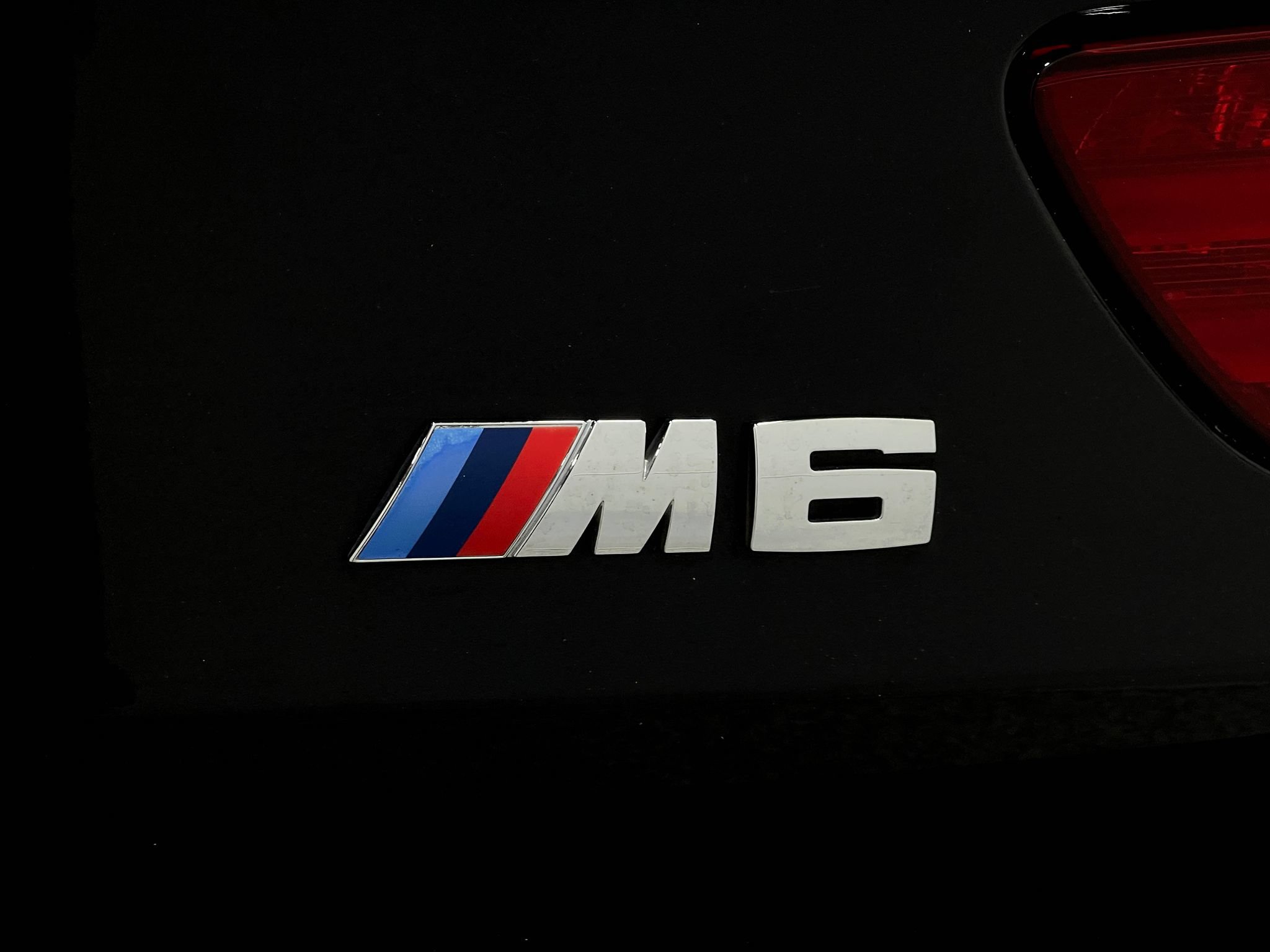 Used 2015 BMW M6 Convertible RWD image 38