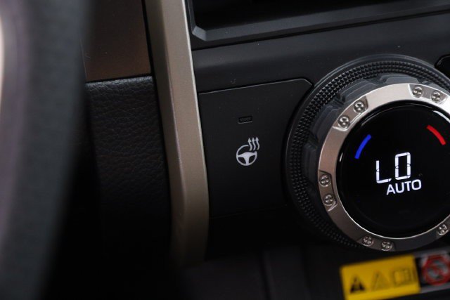 New 2026 Toyota Tacoma TRD Off-Road w/ TRD Off Road Premium Package AWD/4WD image 17