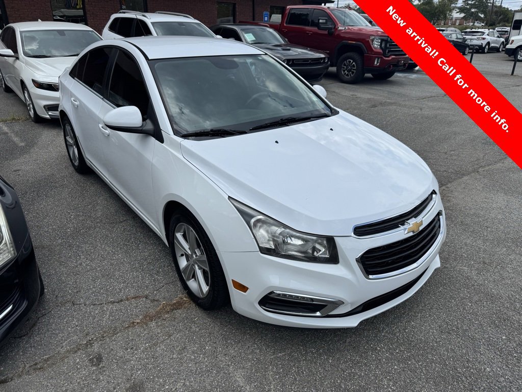 Used 2016 Chevrolet Cruze LT image 3