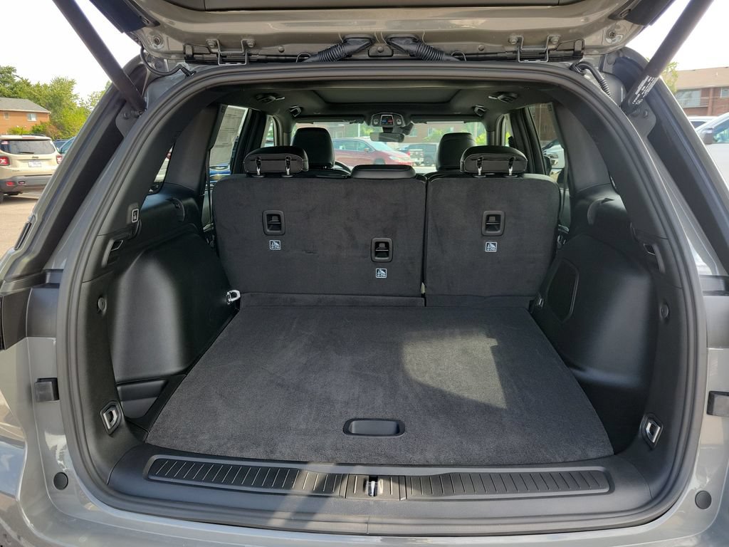 New 2027 Jeep Grand Cherokee Limited AWD/4WD image 6