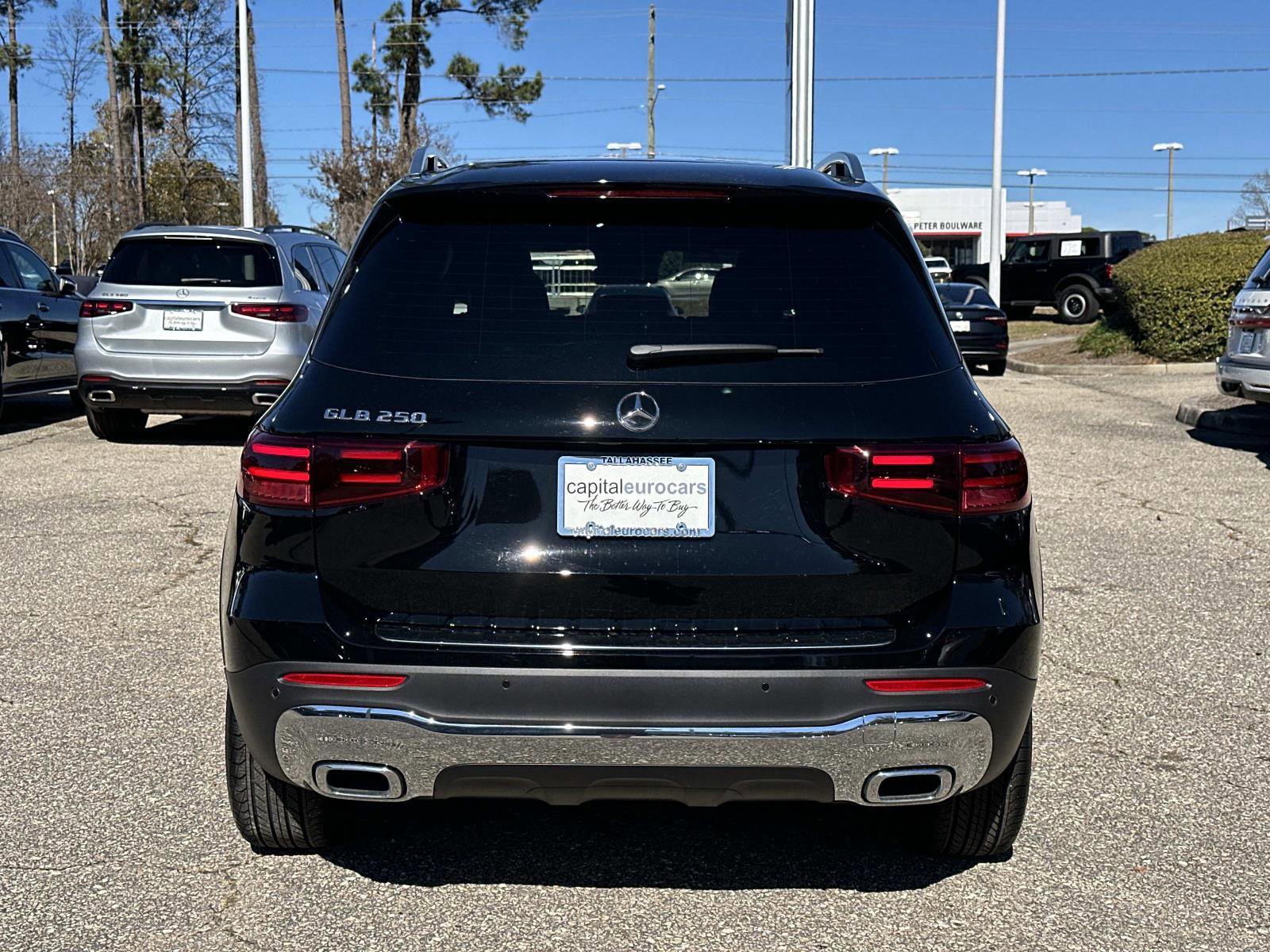 Certified 2025 Mercedes-Benz GLB 250 image 4