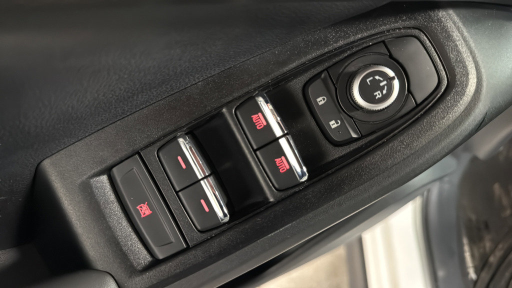 Certified 2026 Subaru Crosstrek 2.5i Limited w/ Crosstrek Mirror Package image 14